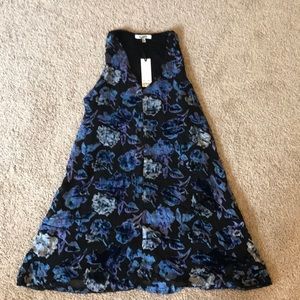 BB Dakota Dress. Size Medium.